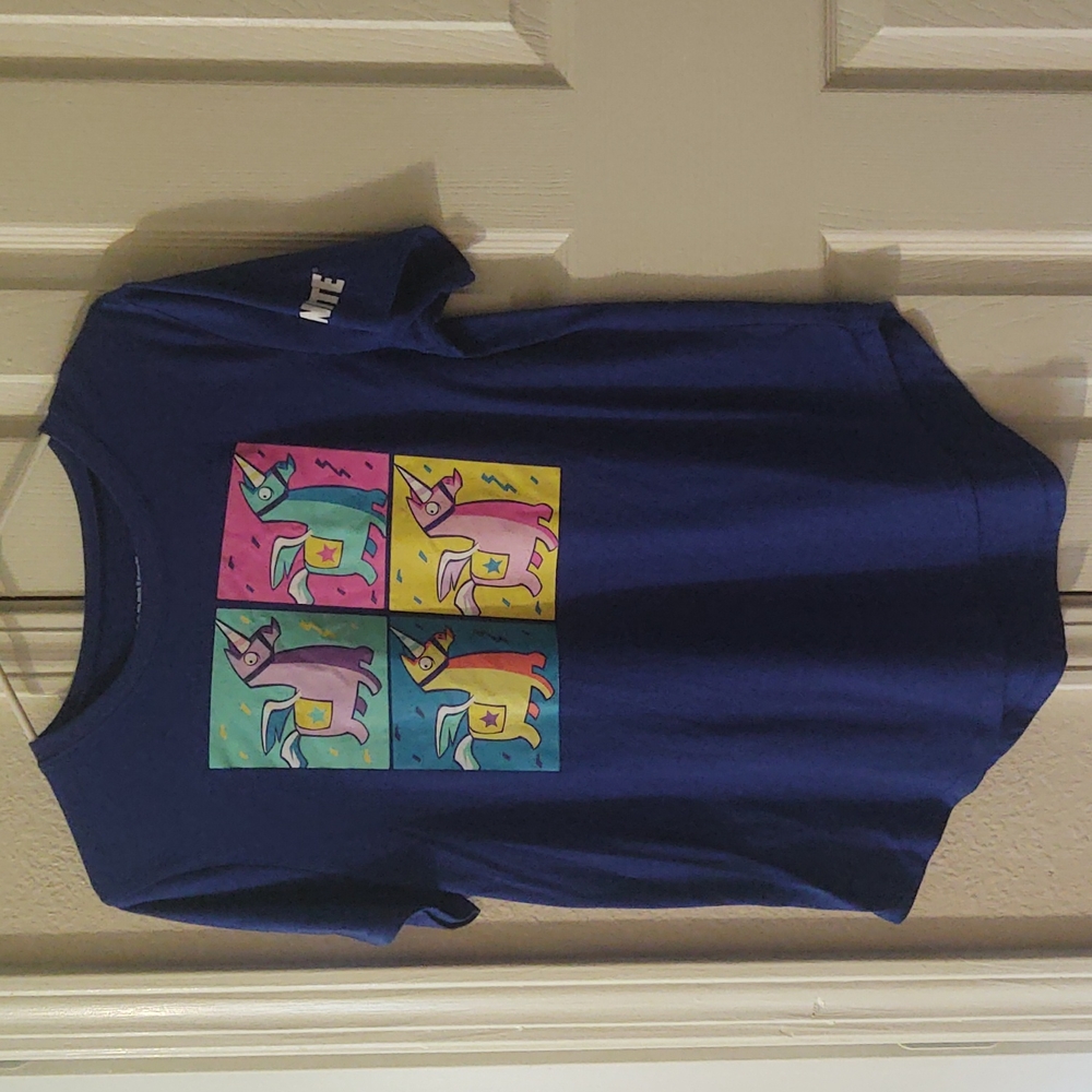 Fortnite Women's Blue T-Shirt in L